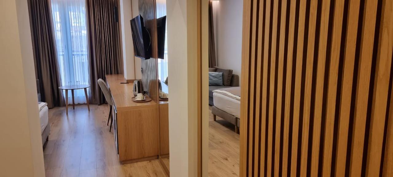 Sibb Hotel Tiranë Eksteriør bilde