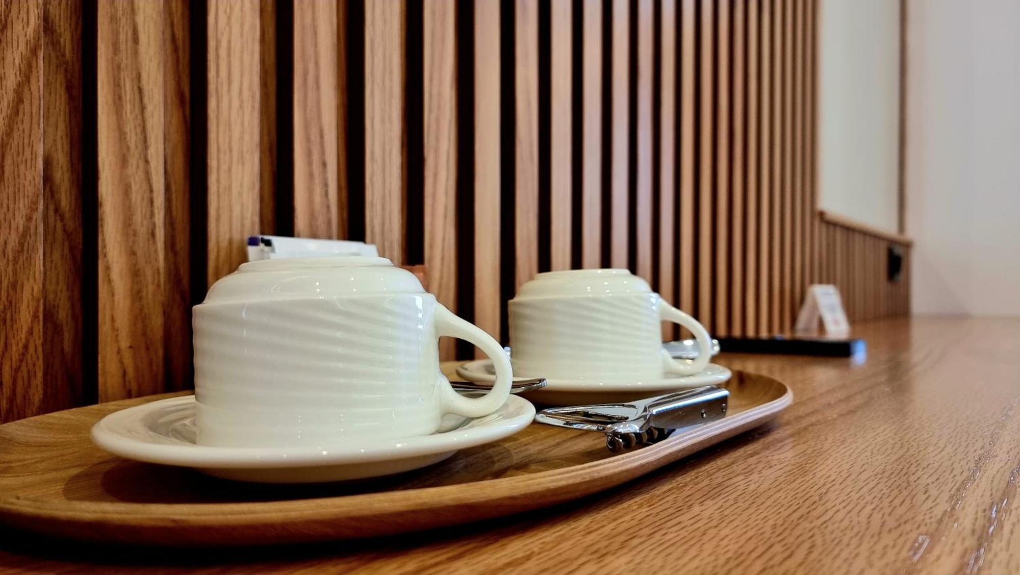 Sibb Hotel Tiranë Eksteriør bilde