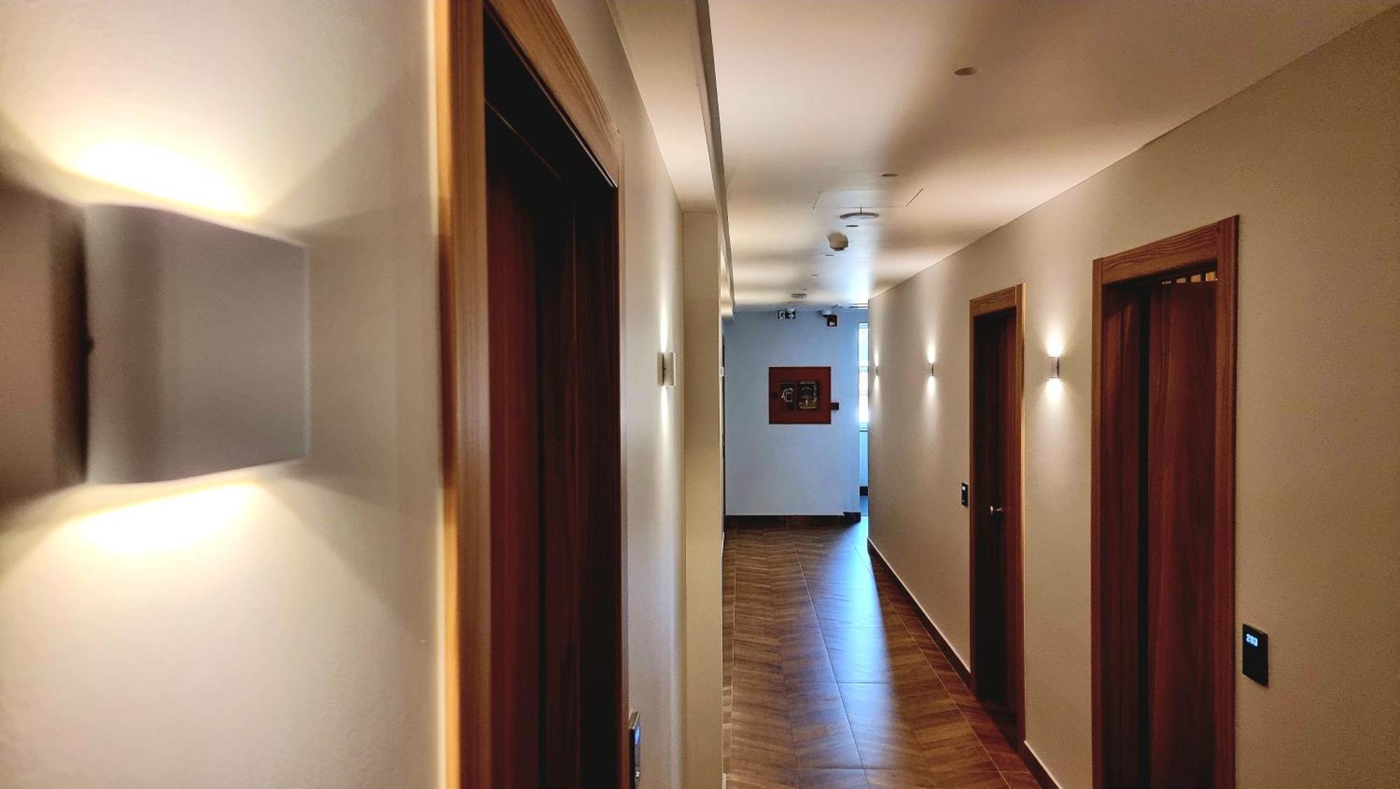 Sibb Hotel Tiranë Eksteriør bilde